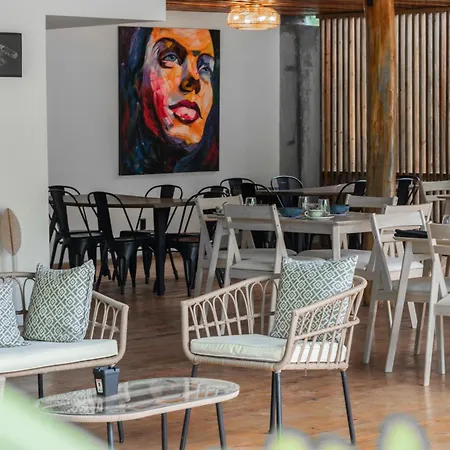 S Boutique Hotel-2