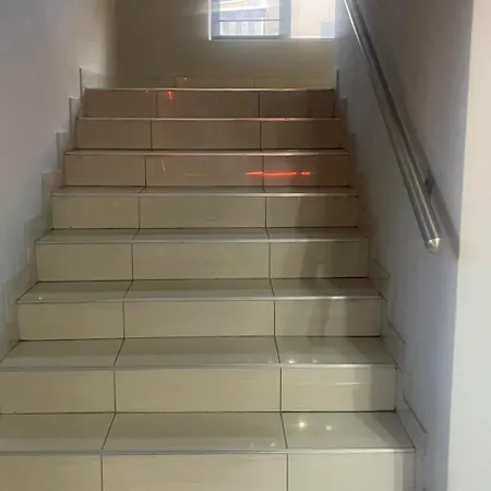 Signature Hotel-2