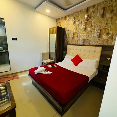 Hotel Mumbai Grand-3