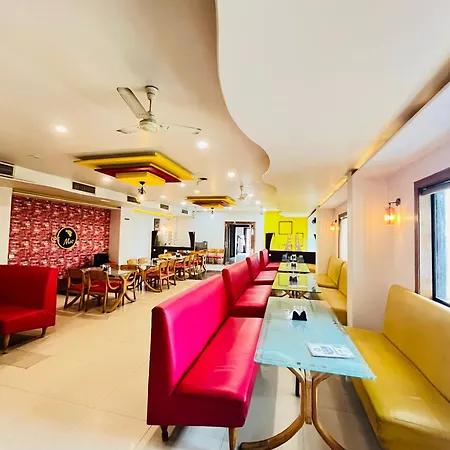 Metro Hotel Nathdwara , 500Mtr 10Min Walking From Shreenathji Temple 966O9O1Oo6-2