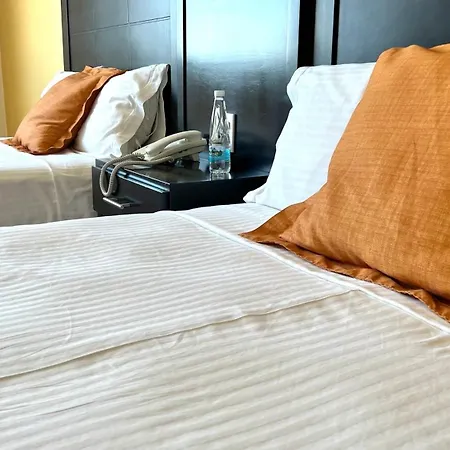 Hotel Renzzo-3