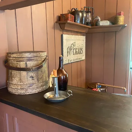 The Inn On The Olde Homestead-2