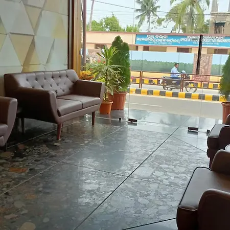Hotel Royal Crown Puri - A Royal Stay - Fully Air Conditioned With Great Location - Best Seller-2