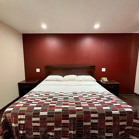 Razorback Inn-2