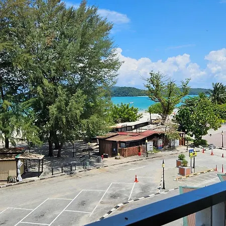 Cenang Plaza Beach Hotel-3
