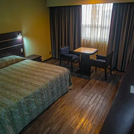 Hotel Parque Satelite-3