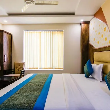 Hotel Baba Residency Near New Delhi Railway Station-3