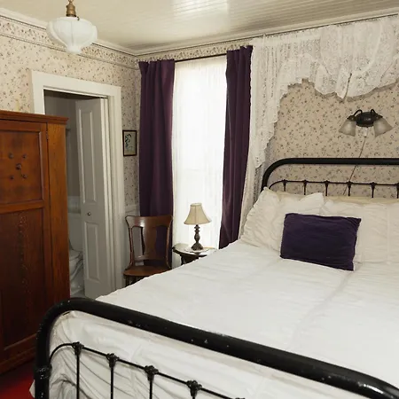 Julian Gold Rush Hotel-2