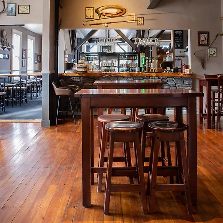 The Brown Pub-2