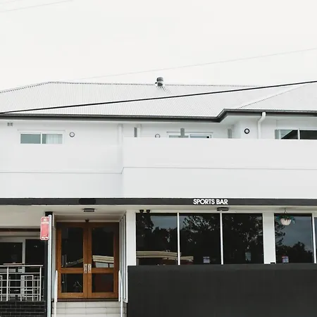 Coniston Hotel Wollongong-3