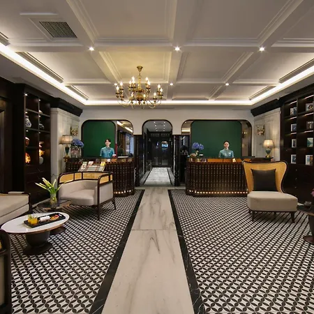 May De Ville Crown Hotel-2