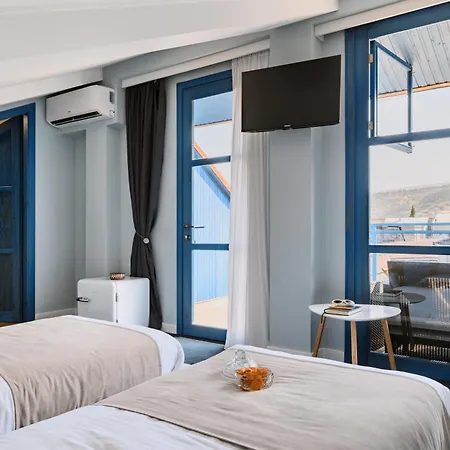 Blue Balcony Hotel-3