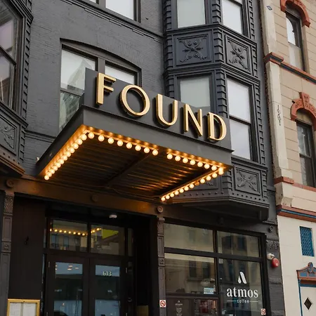 Found Chicago Powered By Sonder-3