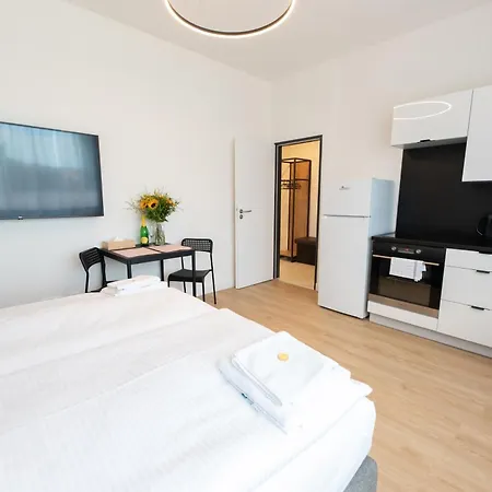 Post 120 Suites-3