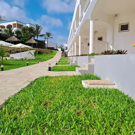 AHG Lion Beach Resort-2