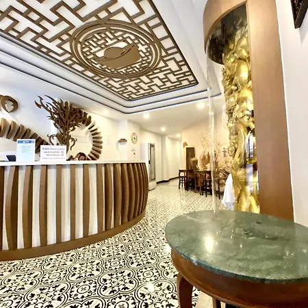 Sunray Beach Hotel Patong-2