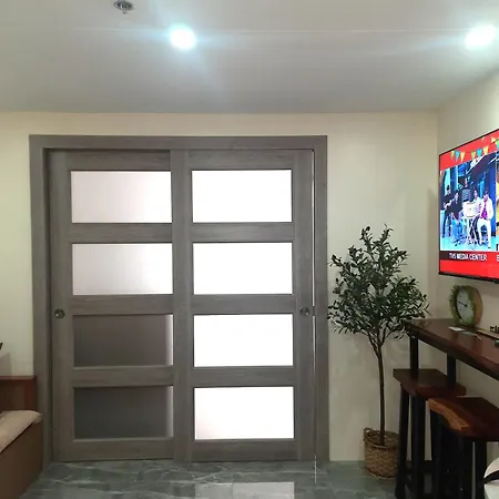 Baguio Condo - City Hub - Urban Oasis In Pines With Pool & Mountain View-2