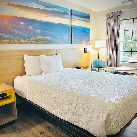 Days Inn Alexandria By Wyndham-3