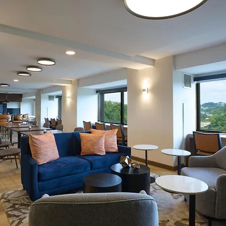 Pittsburgh Airport Marriott-3