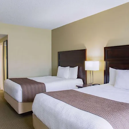 Days Inn By Wyndham Cranbrook Conference Centre-3