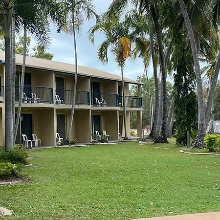 Bushland Beach Tavern-3