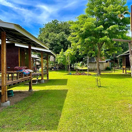 Twin Hut-3