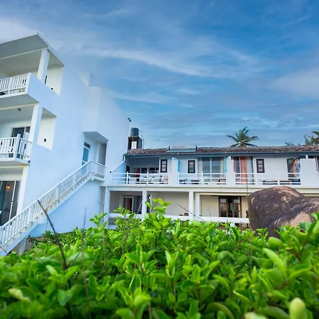 Hotel Zeilan Sunset Point-3