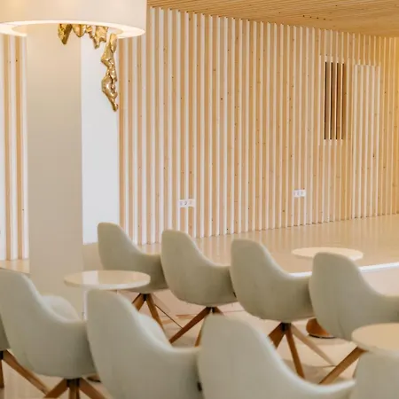 R2 Buganvilla Hotel & Spa-2