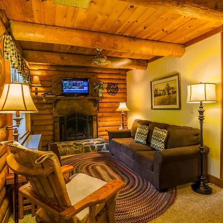 Mountainaire Inn And Log Cabins-3