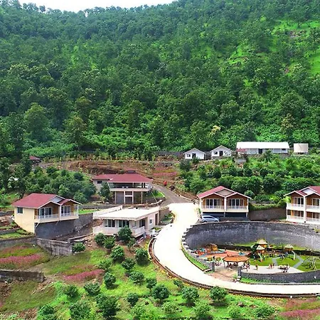 Squirrel Resort Shinoli-2
