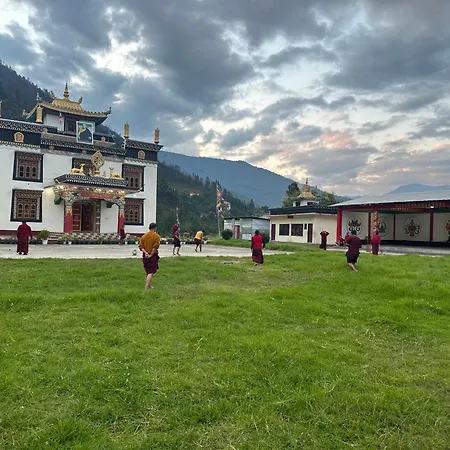 Tashi Homestay Dirang-2