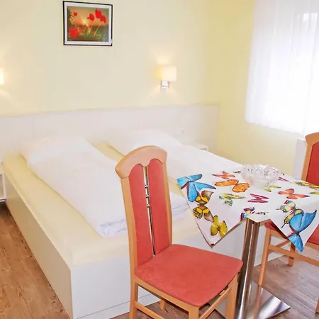 Pension mit Fruehstueck im Ostseebad-2