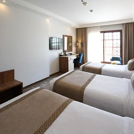 Bosphorus Hotel - Waqf Safi-2