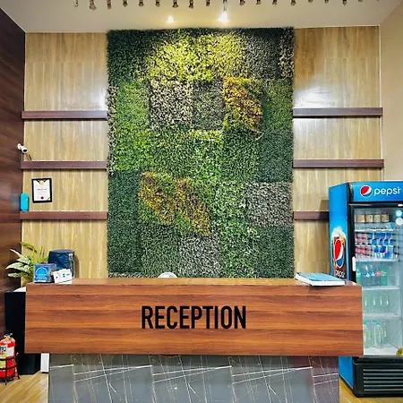 Hotel Regal International - Near Mumbai International Airport Andheri East-2
