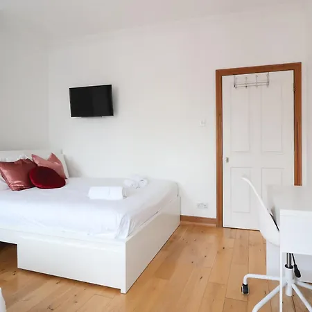 Chelsea Rooms-3