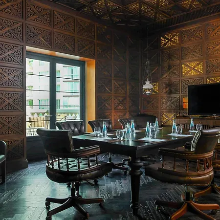 Hotel Muse Bangkok, Autograph Collection-2