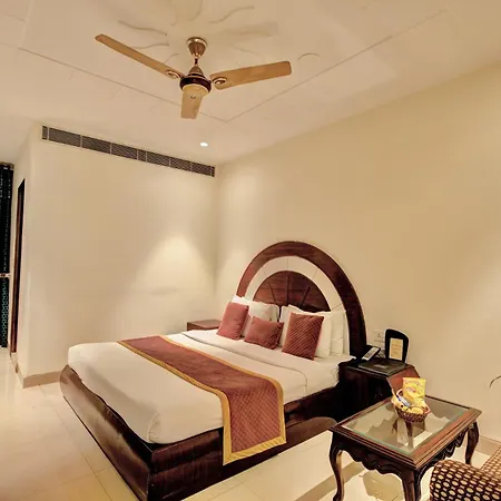 The Singh Empire, A Luxury Hotel, New Delhi-2