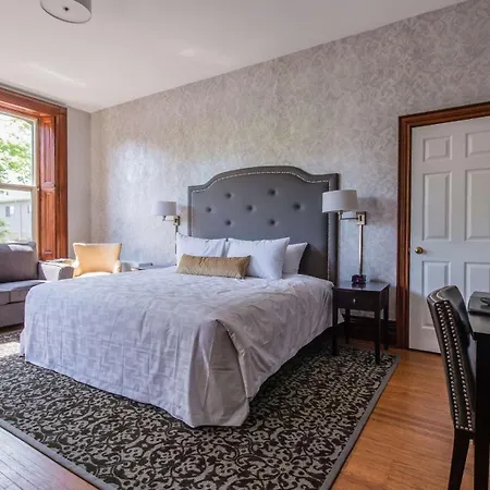 Idlewyld Inn & Spa-2