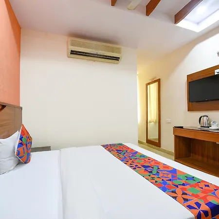 Fabhotel Jaggi Palace Karol Bagh-3