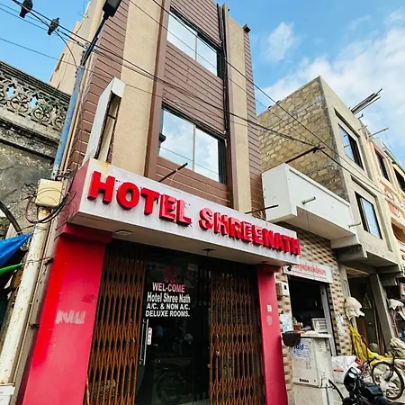 Hotel Shree Nath - 200 Meters From Dwarkadhish Temple-3