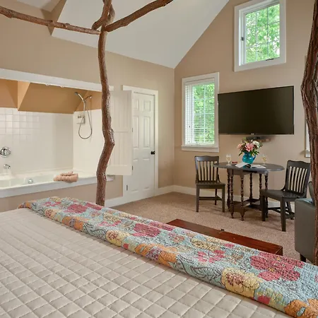 Goldberry Woods- A Modern Farm Resort-3