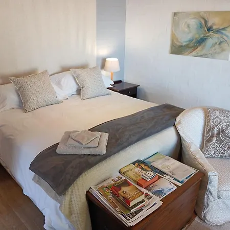 Hemel en Aarde Village Accommodation-2