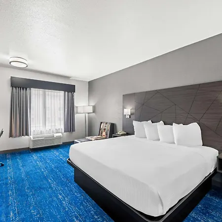 Best Western Palace Inn & Suites-3