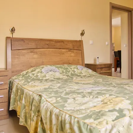 Praia Capital Residence Aparthotel-2