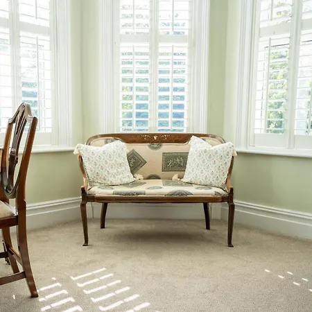Mere Brook House-3