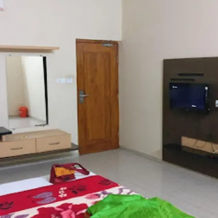 Hotel Basava Residency Karnataka-3