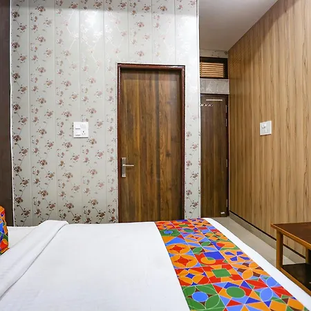 Fabhotel Maya-2