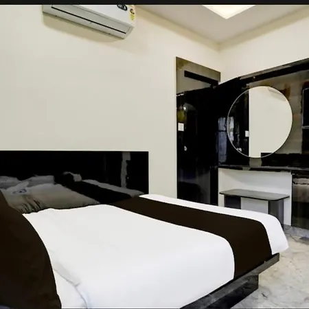 Hotel Shubham Inn Thaltej Ahmedabad-3