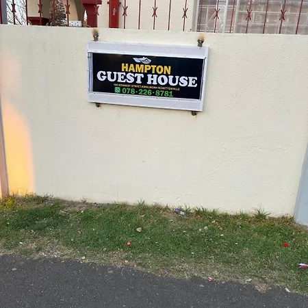 Hampton Guesthouse-3