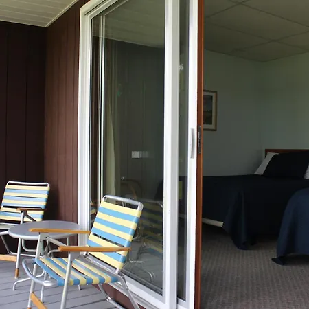 Sandy Point Motel-3